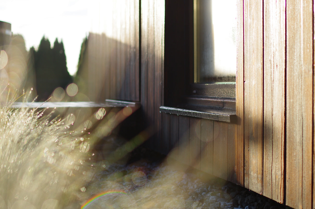 sauna-window-detail.jpg
